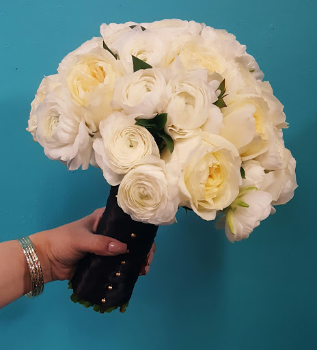 Florist «Floral Impressions», reviews and photos, 2324 N Cicero Ave, Chicago, IL 60639, USA