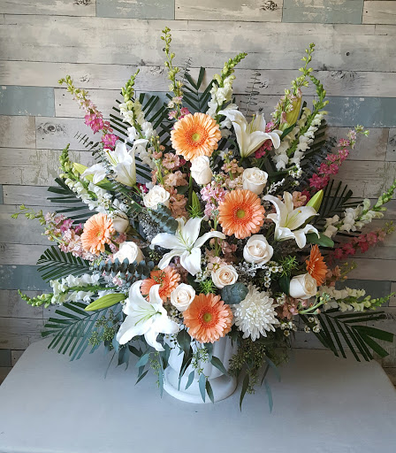 Florist «Amberworks Floral Design», reviews and photos, 954 Newfield St b, Middletown, CT 06457, USA