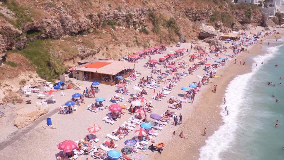 Zdjęcie Bahsa Beach z przestronna plaża