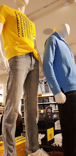 Clothing Store «Express», reviews and photos, 1400 Willowbrook Mall, Wayne, NJ 07470, USA