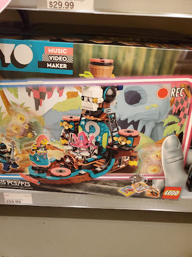 Toy Store «The LEGO Store», reviews and photos, 2500 N Mayfair Rd, Wauwatosa, WI 53226, USA