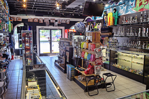 Vaporizer Store «High Life Smoke Shop», reviews and photos, 19501 W Catawba Ave, Cornelius, NC 28031, USA