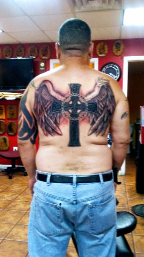 Tattoo Shop «Hard Ink Tattoo Studio», reviews and photos, 2259 E Ontario St, Philadelphia, PA 19134, USA