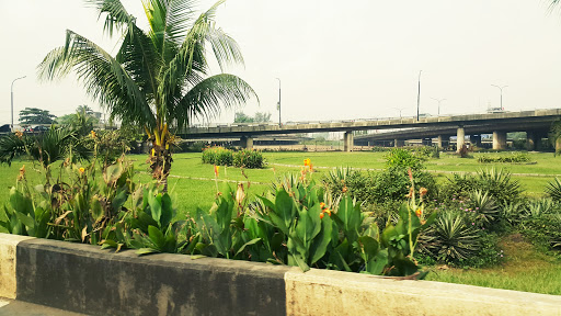 Dolphin Park, Dolphine Estate, Lagos, Nigeria, Amusement Park, state Ogun