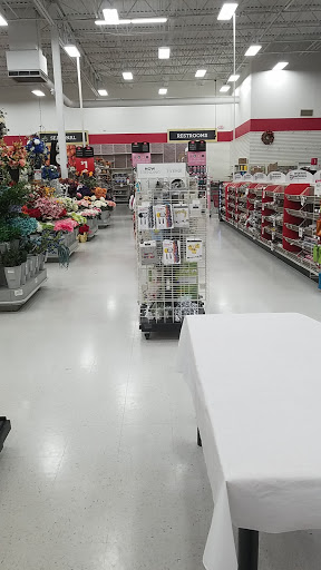 Craft Store «Michaels», reviews and photos, 10510 Northeast Pkwy, Matthews, NC 28105, USA