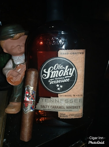 Tobacco Shop «Cigar Inn», reviews and photos, 119 W Main St, Belleville, IL 62220, USA