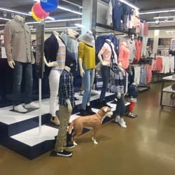 Clothing Store «Old Navy», reviews and photos, 2100 S University Dr, Davie, FL 33324, USA