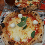 Photo n°1 de l'avis de Zio.a fait le 16/03/2023 à 10:55 sur le  Ox Pub Grill and Pizza à Vertemate con Minoprio