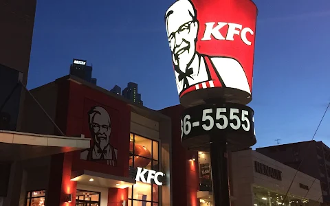 KFC | Calle 50 image