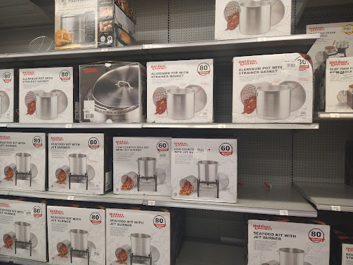 Sporting Goods Store «Academy Sports + Outdoors», reviews and photos, 8675 Concord Mills Boulevard, Concord, NC 28027, USA