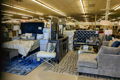 Furniture Store «BT Furnishings», reviews and photos, 4350 Gannon Ln, Dallas, TX 75237, USA