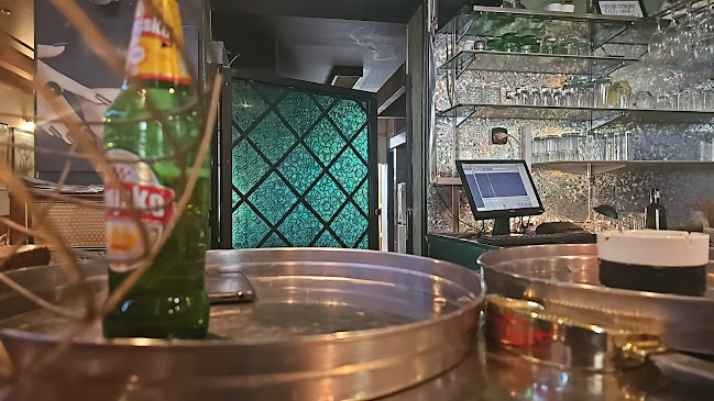 Broj telefona Atika Bar
