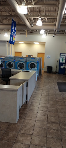 Laundromat «The Laundry Place Deluxe Laundromat», reviews and photos, 1475 University Ave W, St Paul, MN 55104, USA