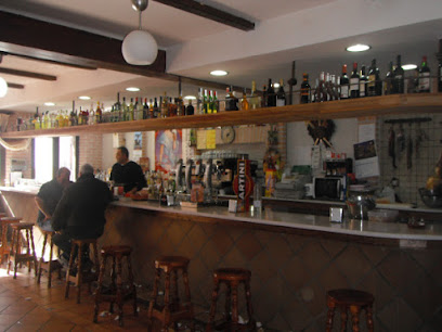 Bar cafetería Guadarrama - C. Cristo, 6, 45960 Chozas de Canales, Toledo, Spain