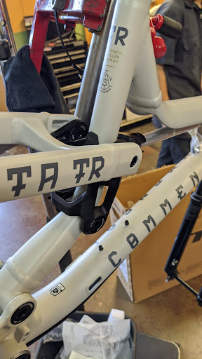 Bicycle Store «Bike Gallery - Beaverton», reviews and photos, 12345 SW Canyon Rd, Beaverton, OR 97005, USA