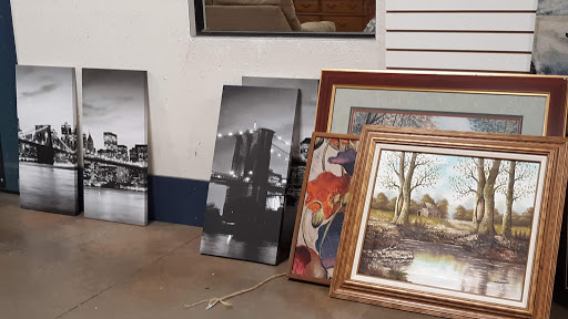 Thrift Store «Goodwill», reviews and photos, 701 N Industrial Blvd, Bedford, TX 76021, USA