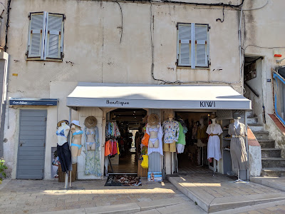 Boutique kiwi à Bonifacio