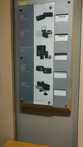 Home Audio Store «Bose Factory Store», reviews and photos, 1136 The Arches Cir, Deer Park, NY 11729, USA