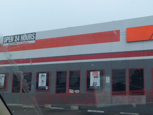 Auto Parts Store «AutoZone», reviews and photos, 1361 W 190th St, Gardena, CA 90248, USA