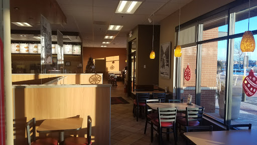 Fast Food Restaurant «Chick-fil-A», reviews and photos, 3590 River Rapids Dr, Coon Rapids, MN 55448, USA