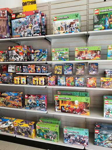 Toy Store «Bricks & Minifigs Salem-Keizer», reviews and photos, 3670 River Rd N, Keizer, OR 97303, USA