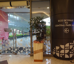 Eco Skywalk @ Central Park Mall - NEO SOHO photo