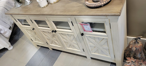 Furniture Store «Ashley HomeStore», reviews and photos, 635 Bay Ave #215, Toms River, NJ 08753, USA