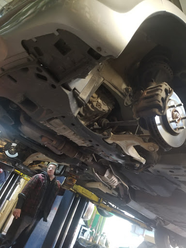 Auto Repair Shop «Igor Auto Center Inc», reviews and photos, 64 Neptune Ave, Brooklyn, NY 11235, USA