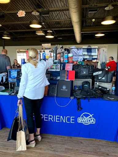 Animal Feed Store «Family Pet Food Center», reviews and photos, 1228 S Military Ave, Green Bay, WI 54304, USA