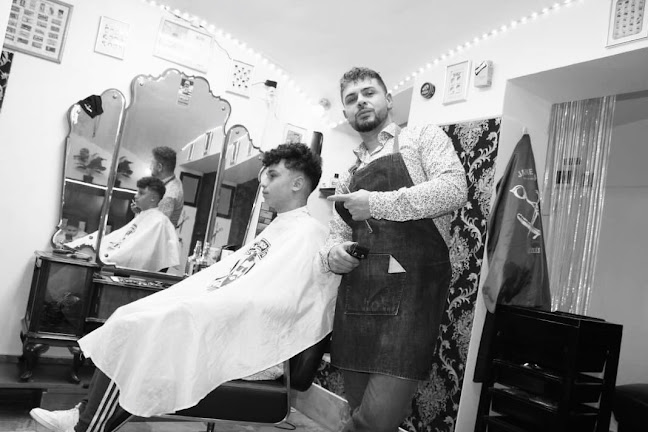 Art Deco barber fodraszat - Fodrász