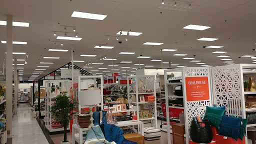 Department Store «Target», reviews and photos, 1737 Reisterstown Rd, Pikesville, MD 21208, USA