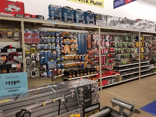 Hardware Store «Harbor Freight Tools», reviews and photos, 2658 Peters Creek Pkwy, Winston-Salem, NC 27127, USA