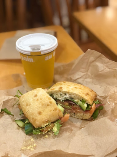 Restaurant «Au Bon Pain», reviews and photos, 1400 Pelham Pkwy S, Bronx, NY 10461, USA