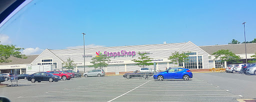 Grocery Store «Stop & Shop», reviews and photos, 1360 E Town Rd, Milford, CT 06460, USA