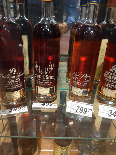 Liquor Store «Premier Group - Premium Wine & Spirits», reviews and photos, 7980 Transit Rd, Buffalo, NY 14221, USA