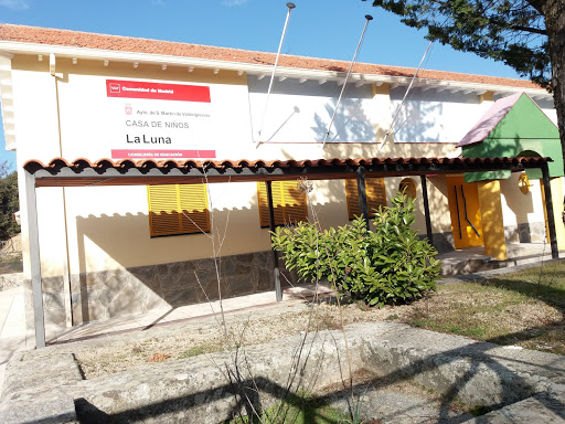 Escuela De Educación Infantil Casa De Niños La Luna en San Martín de Valdeiglesias