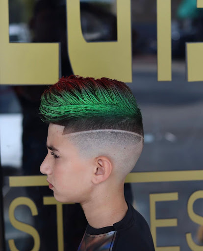 Barber Shop «Luxury Cuts 305 Barber Shop», reviews and photos, 11244 SW 137th Ave, Miami, FL 33186, USA