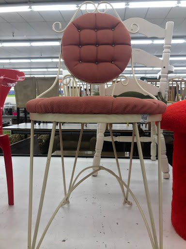 Thrift Store «Goodwill», reviews and photos, 14500 15th Ave NE, Shoreline, WA 98155, USA