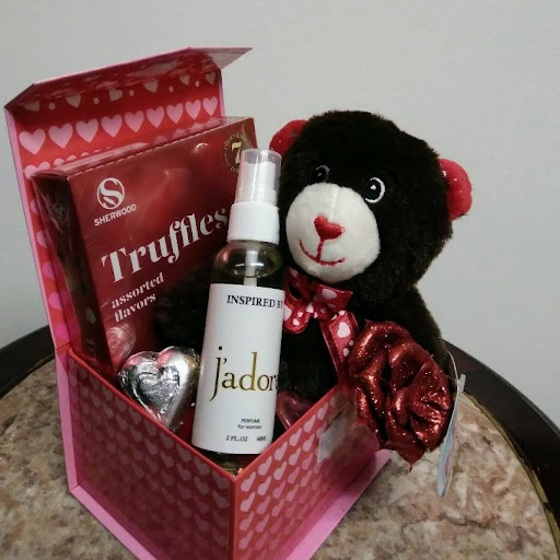 Florist «Rialto Florist», reviews and photos, 114 S Riverside Ave, Rialto, CA 92376, USA