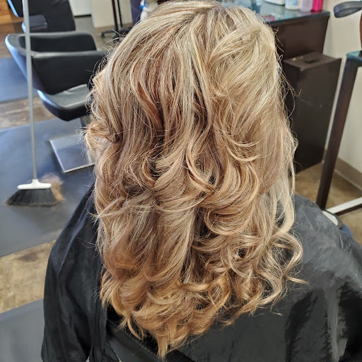 Beauty Salon «Karma Day Spa & Salon», reviews and photos, 1918 Main St #200, Forest Grove, OR 97116, USA