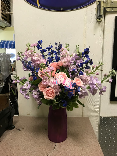 Florist «Flowers By Pouparina», reviews and photos, 7701 W 26th Ave #7, Hialeah, FL 33016, USA