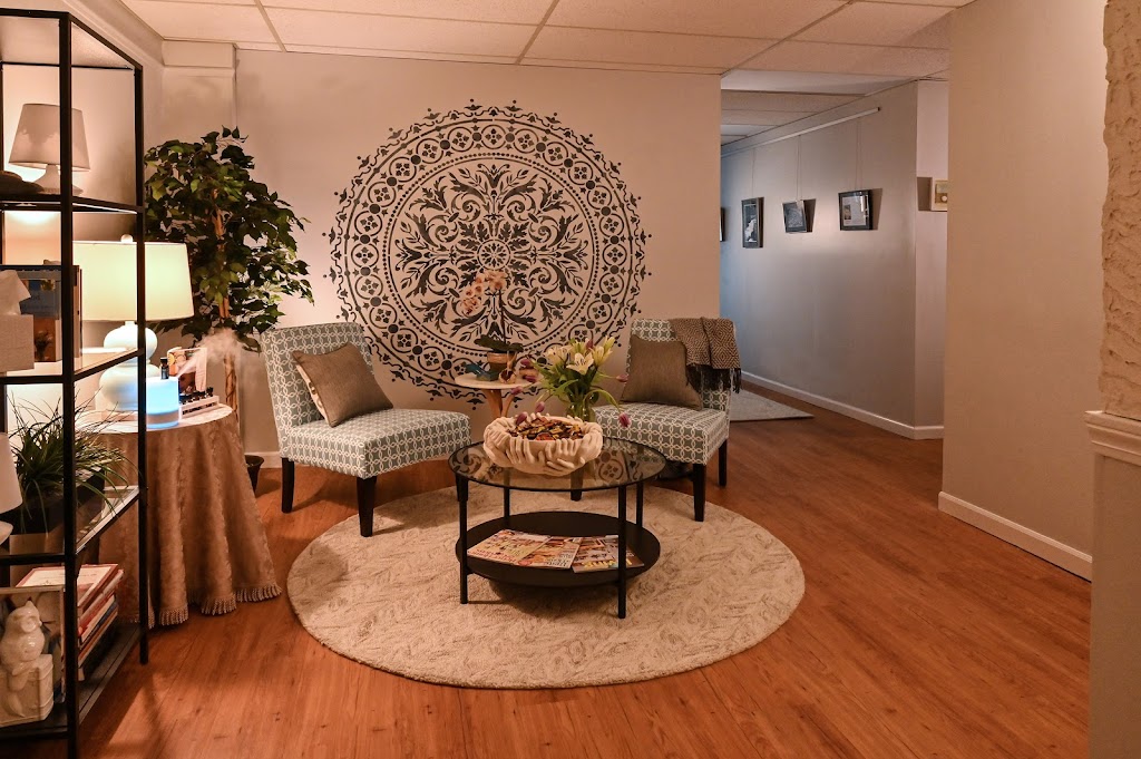 Balance Massage & Wellness Center 06111