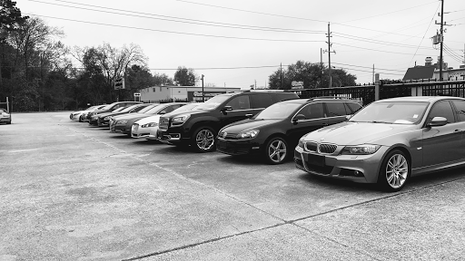 Used Car Dealer «Uptown Imports», reviews and photos, 1208 Spring Cypress Rd, Spring, TX 77373, USA