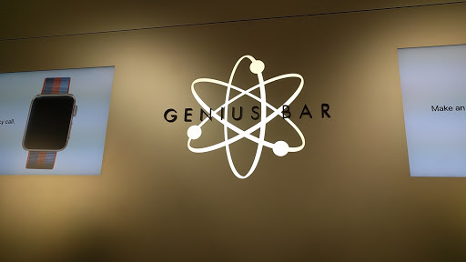 Computer Store «Apple Brandon», reviews and photos, 459 Brandon Town Center Dr, Brandon, FL 33511, USA