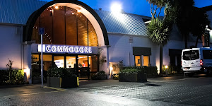 Commodore Airport Hotel