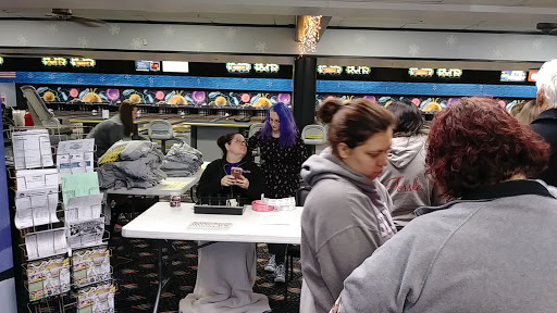 Bowling Alley «West Acres Bowling Center», reviews and photos, 749 N Ridge Rd, Wichita, KS 67212, USA