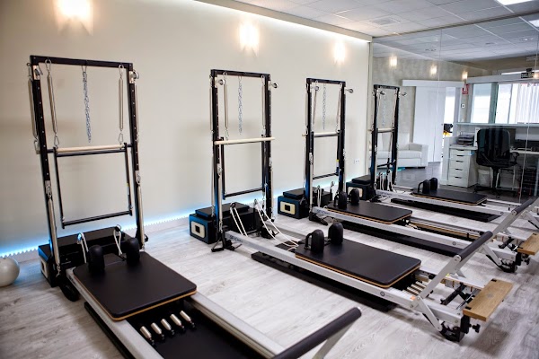 Flow  Pilates - Fisioterapia - Osteopatía