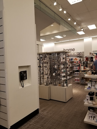 Department Store «Nordstrom Rack Newbury», reviews and photos, 497 Boylston St, Boston, MA 02116, USA