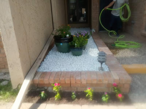 Hard Rock Construction And Landscaping