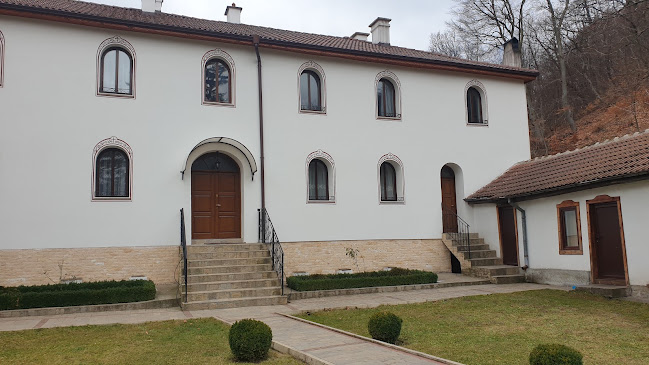 Отзиви за Дивотински манастир „Света Троица“ в София - църква